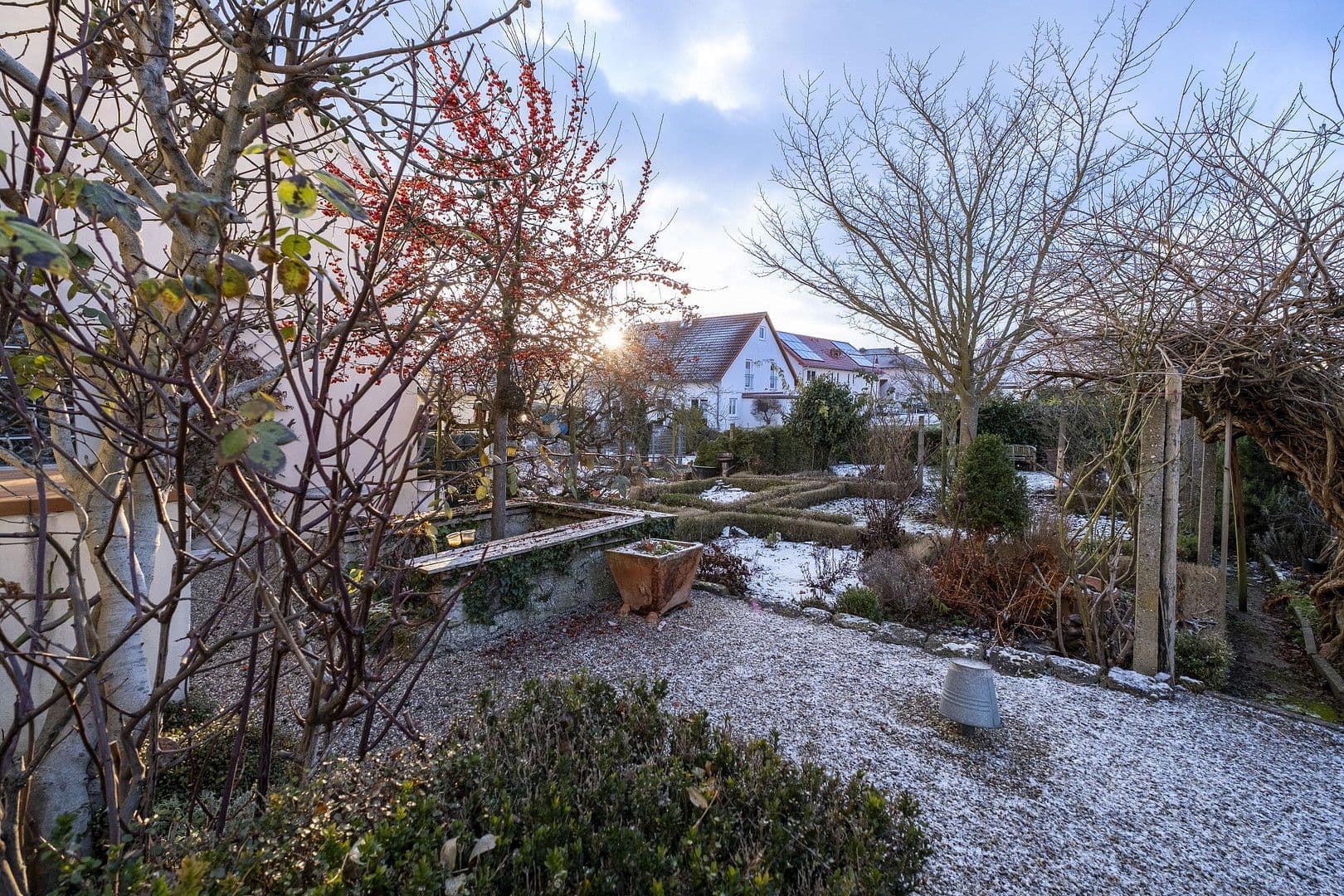 Pronájem domu 130 m², pozemek 446 m², Maikammer, Porýní-Falc Pronájem domu 130 m², pozemek 446 m², Maikammer, Porýní-Falc