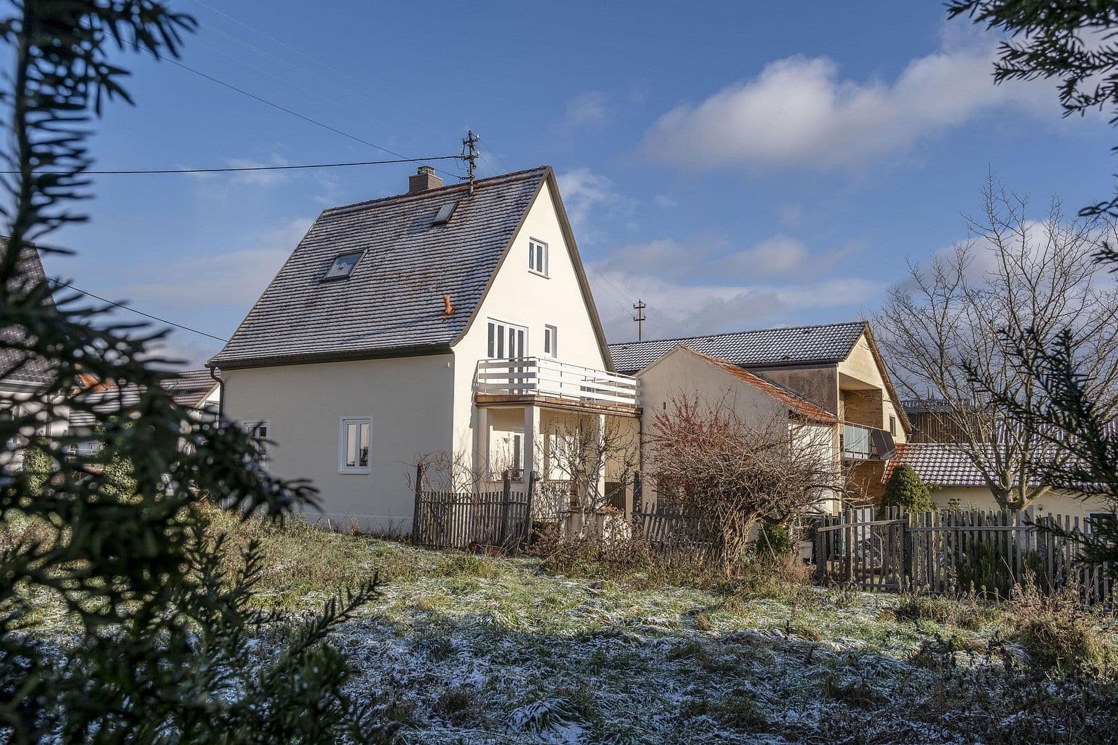 Pronájem domu 130 m², pozemek 446 m², Maikammer, Porýní-Falc Pronájem domu 130 m², pozemek 446 m², Maikammer, Porýní-Falc