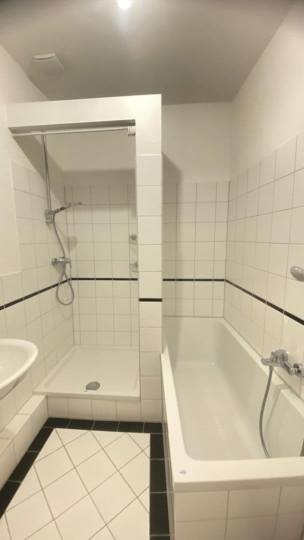 Pronájem bytu 2+1 54 m², Schweppermannstraße 0, Nürnberg, Bavorsko Pronájem bytu 2+1 54 m², Schweppermannstraße 0, Nürnberg, Bavorsko