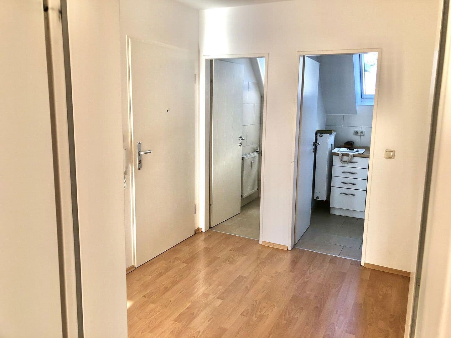 Pronájem bytu 3+1 83 m², München, Bavorsko Pronájem bytu 3+1 83 m², München, Bavorsko