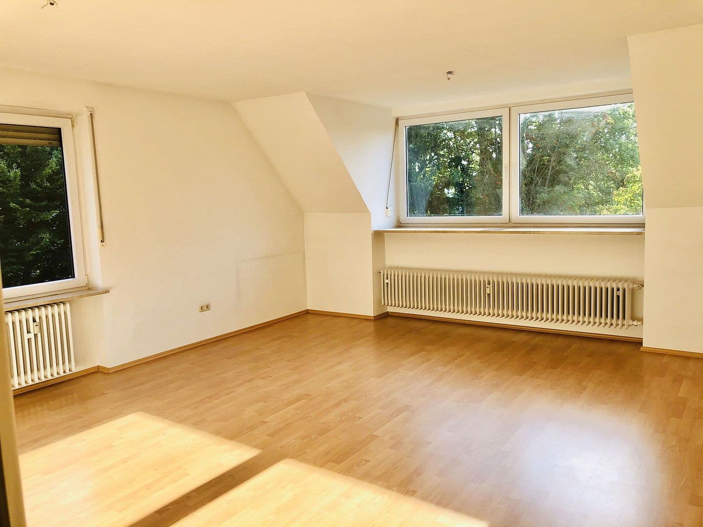 Pronájem bytu 3+1 83 m², München, Bavorsko Pronájem bytu 3+1 83 m², München, Bavorsko