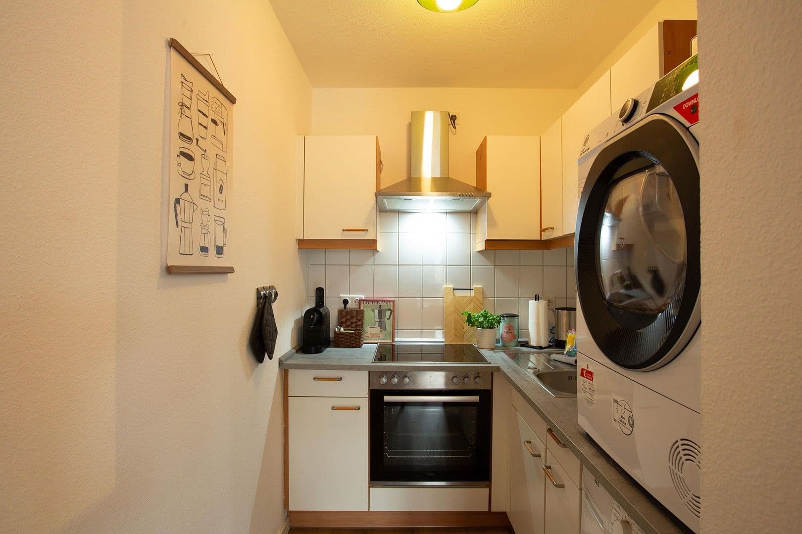 Prodej bytu 1+1 36 m², Carl-Leverkus-Str. 31, Leverkusen, Severní Porýní-Vestfálsko Prodej bytu 1+1 36 m², Carl-Leverkus-Str. 31, Leverkusen, Severní Porýní-Vestfálsko