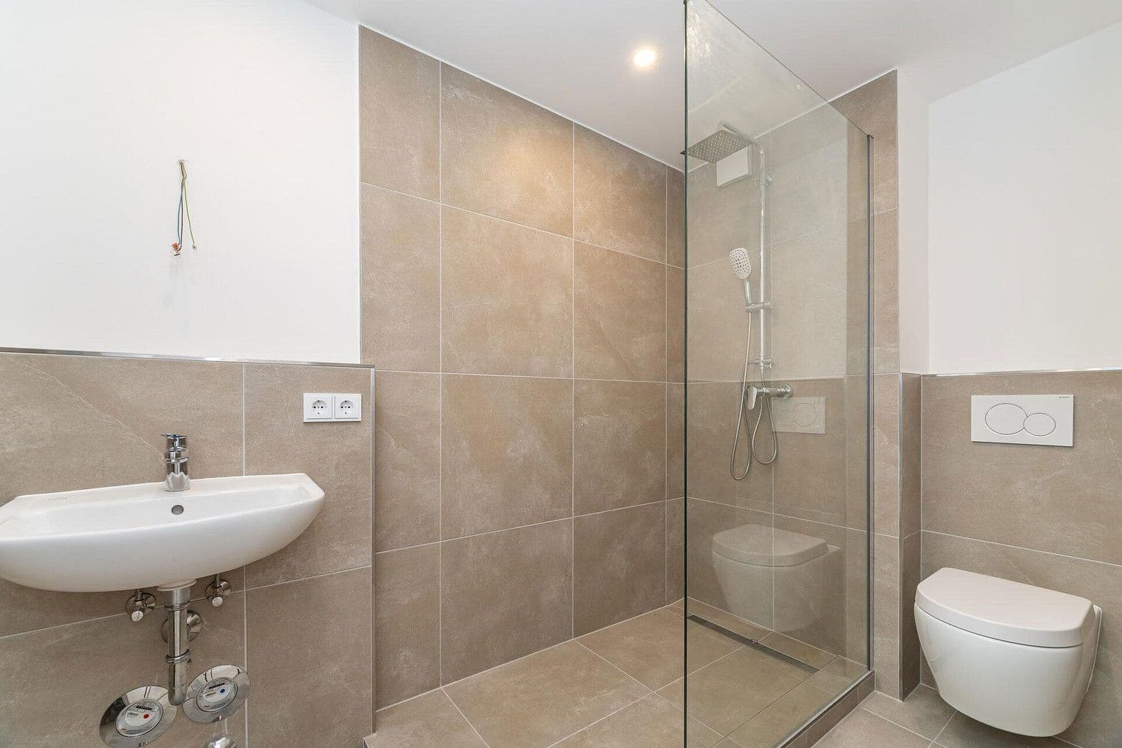 Prodej bytu 3+1 74 m², Germering, Bavorsko Prodej bytu 3+1 74 m², Germering, Bavorsko