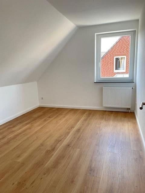 Pronájem bytu 3+1 93 m², Achim, Dolní Sasko Pronájem bytu 3+1 93 m², Achim, Dolní Sasko