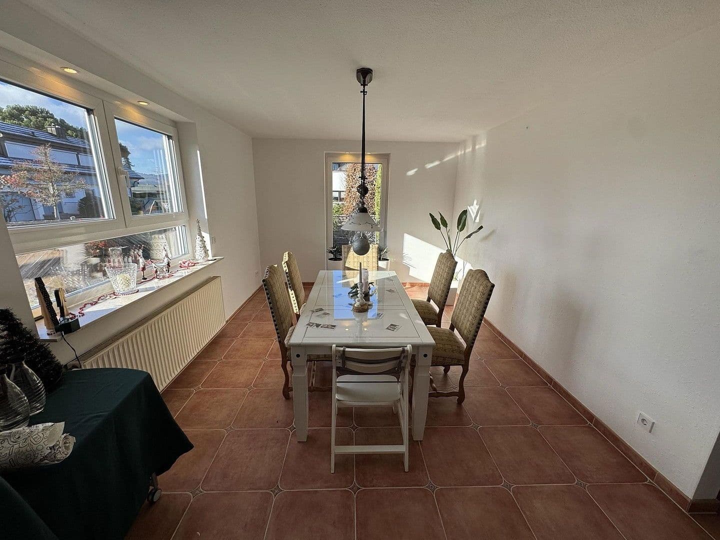 Pronájem domu 220 m², pozemek 554 m², Markgrafenstr. 7, Teningen, Bádensko-Württembersko Pronájem domu 220 m², pozemek 554 m², Markgrafenstr. 7, Teningen, Bádensko-Württembersko