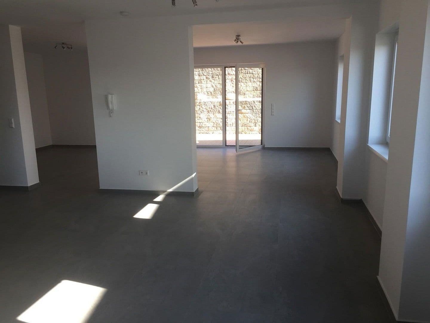 Prodej domu 230 m², pozemek 315 m², Althütter Str 17a, Otterberg, Porýní-Falc Prodej domu 230 m², pozemek 315 m², Althütter Str 17a, Otterberg, Porýní-Falc