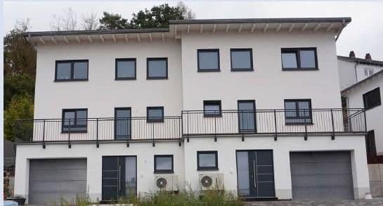 Prodej domu 230 m², pozemek 315 m², Althütter Str 17a, Otterberg, Porýní-Falc Prodej domu 230 m², pozemek 315 m², Althütter Str 17a, Otterberg, Porýní-Falc