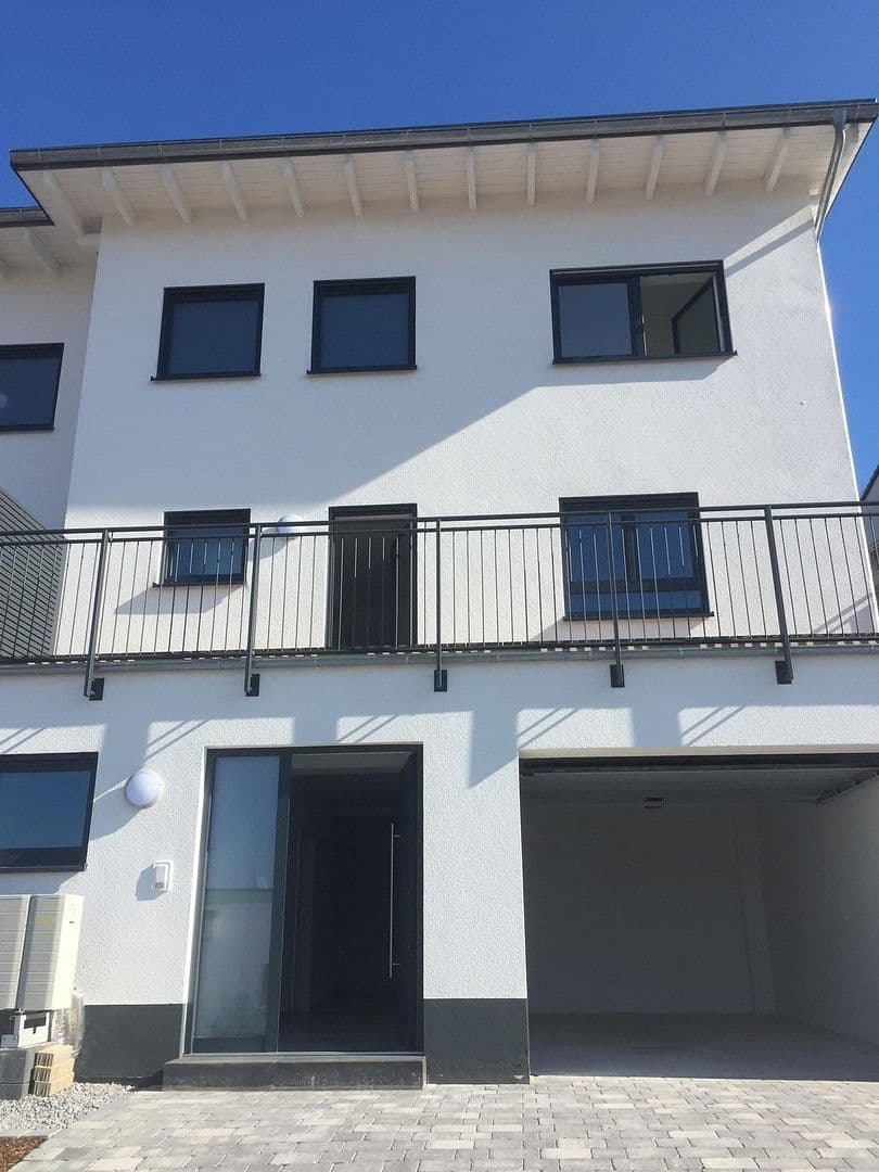 Prodej domu 230 m², pozemek 315 m², Althütter Str 17a, Otterberg, Porýní-Falc Prodej domu 230 m², pozemek 315 m², Althütter Str 17a, Otterberg, Porýní-Falc