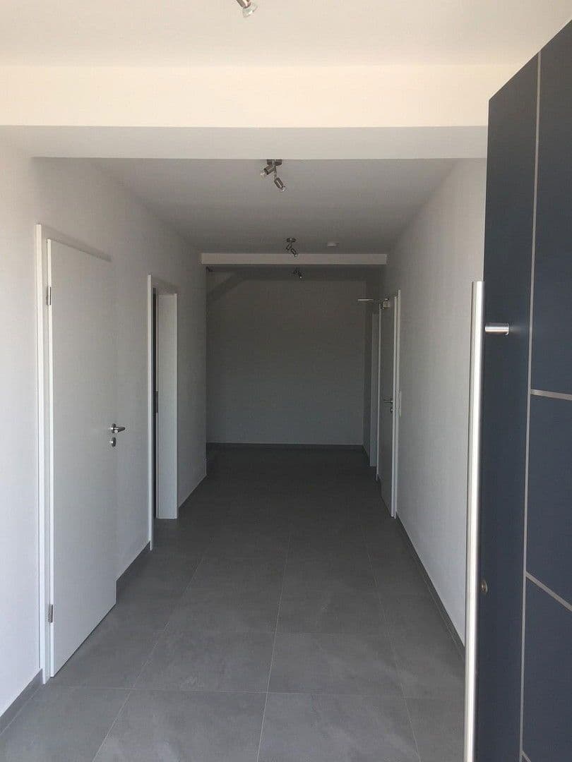 Prodej domu 230 m², pozemek 315 m², Althütter Str 17a, Otterberg, Porýní-Falc Prodej domu 230 m², pozemek 315 m², Althütter Str 17a, Otterberg, Porýní-Falc