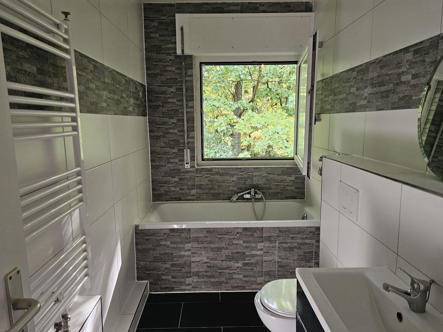 Pronájem bytu 4+1 71 m², Schneidemühler Str. 39D, Karlsruhe, Bádensko-Württembersko Pronájem bytu 4+1 71 m², Schneidemühler Str. 39D, Karlsruhe, Bádensko-Württembersko