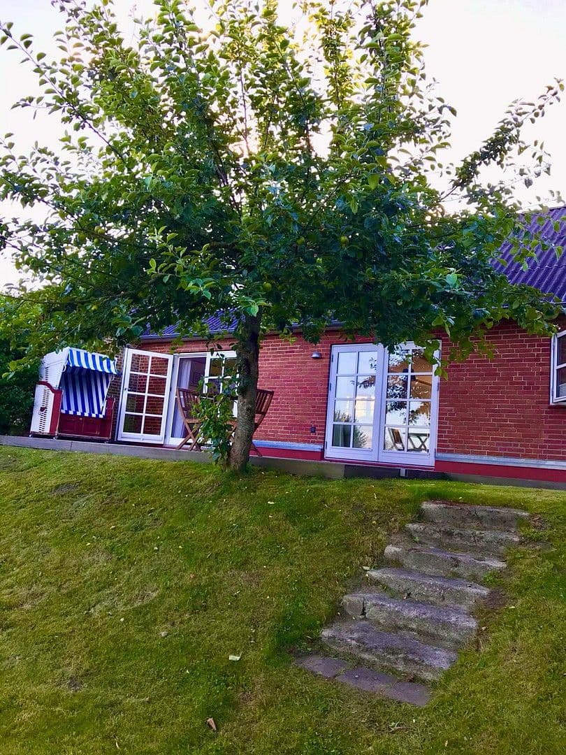 Prodej domu 125 m², pozemek 387 m², Nordosterdeich 74, Neukirchen, Šlesvicko-Holštýnsko Prodej domu 125 m², pozemek 387 m², Nordosterdeich 74, Neukirchen, Šlesvicko-Holštýnsko