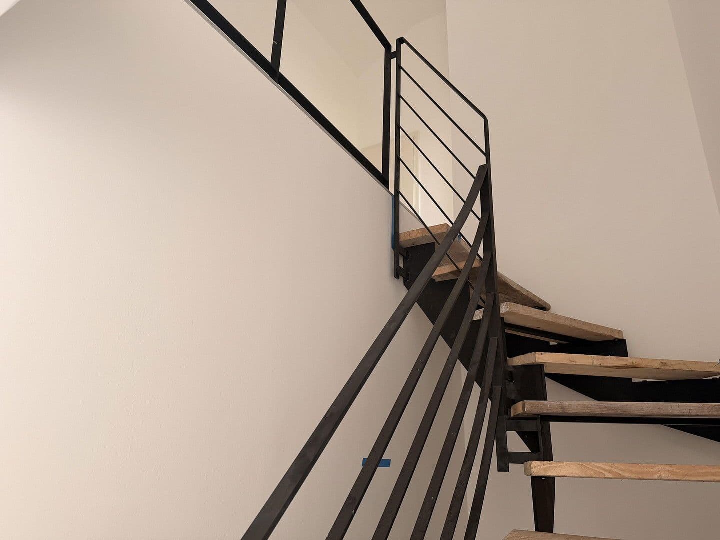 Pronájem bytu 4+1 144 m², Neuhofer Straße 45, Mannheim, Bádensko-Württembersko Pronájem bytu 4+1 144 m², Neuhofer Straße 45, Mannheim, Bádensko-Württembersko