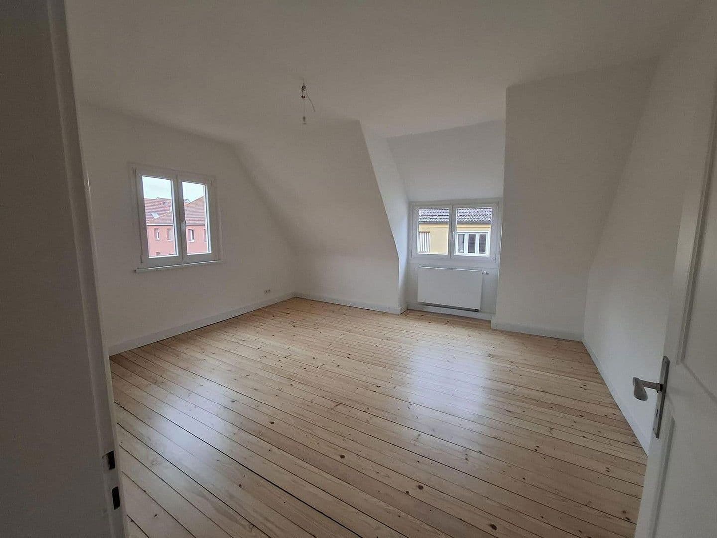 Pronájem bytu 2+1 53 m², Paradiesstraße 17, Nürnberg, Bavorsko Pronájem bytu 2+1 53 m², Paradiesstraße 17, Nürnberg, Bavorsko