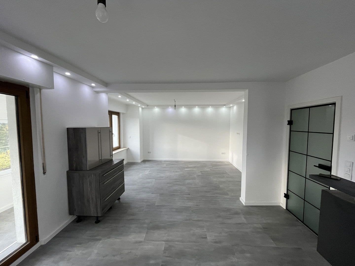 Prodej domu 127 m², pozemek 818 m², Erpel, Porýní-Falc Prodej domu 127 m², pozemek 818 m², Erpel, Porýní-Falc