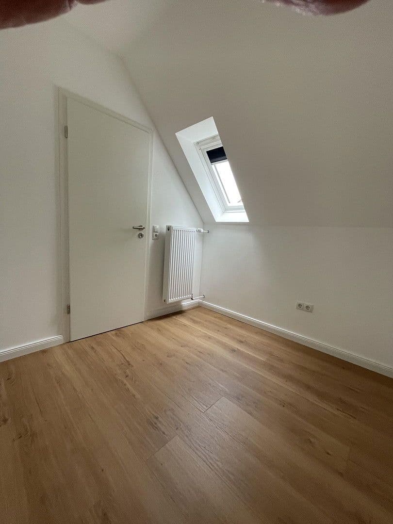 Prodej domu 110 m², pozemek 532 m², Bremen, Bremen Prodej domu 110 m², pozemek 532 m², Bremen, Bremen