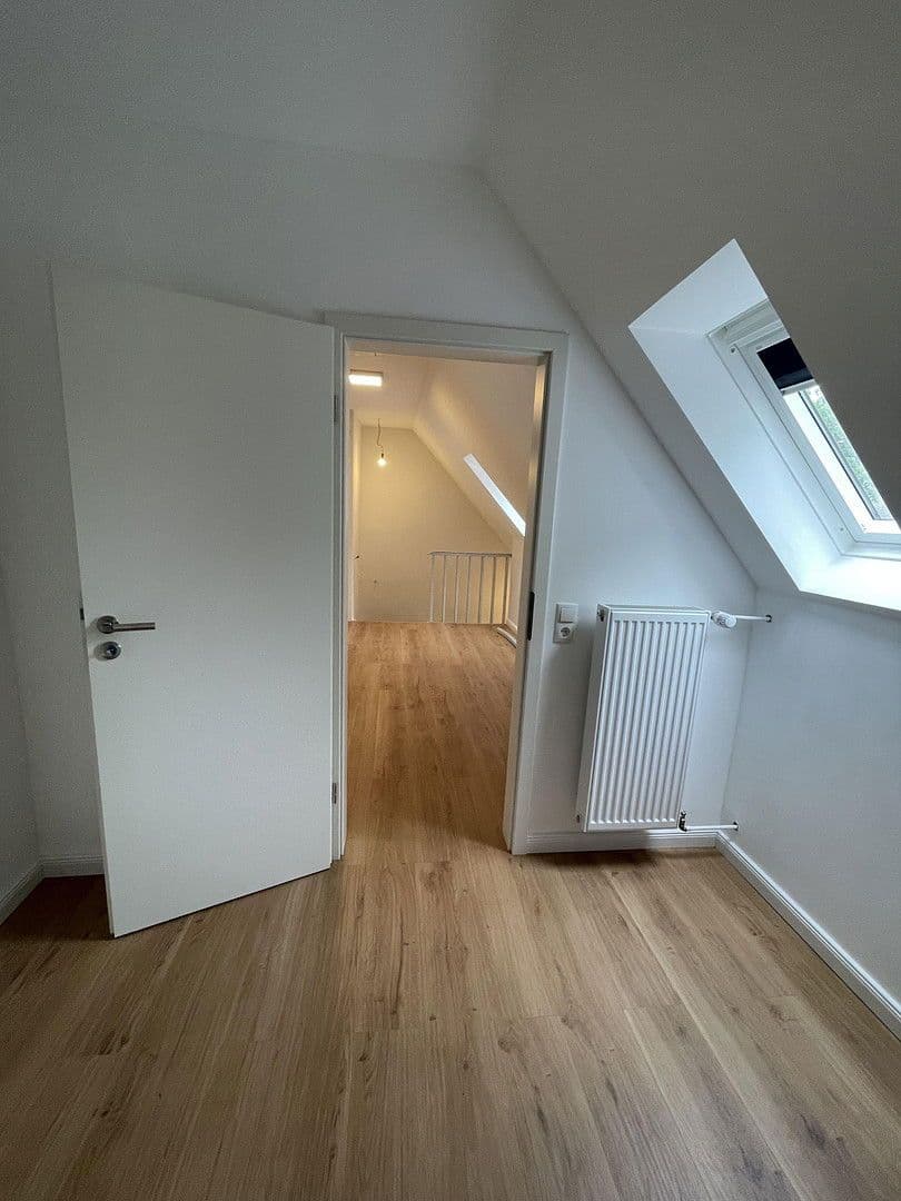 Prodej domu 110 m², pozemek 532 m², Bremen, Bremen Prodej domu 110 m², pozemek 532 m², Bremen, Bremen