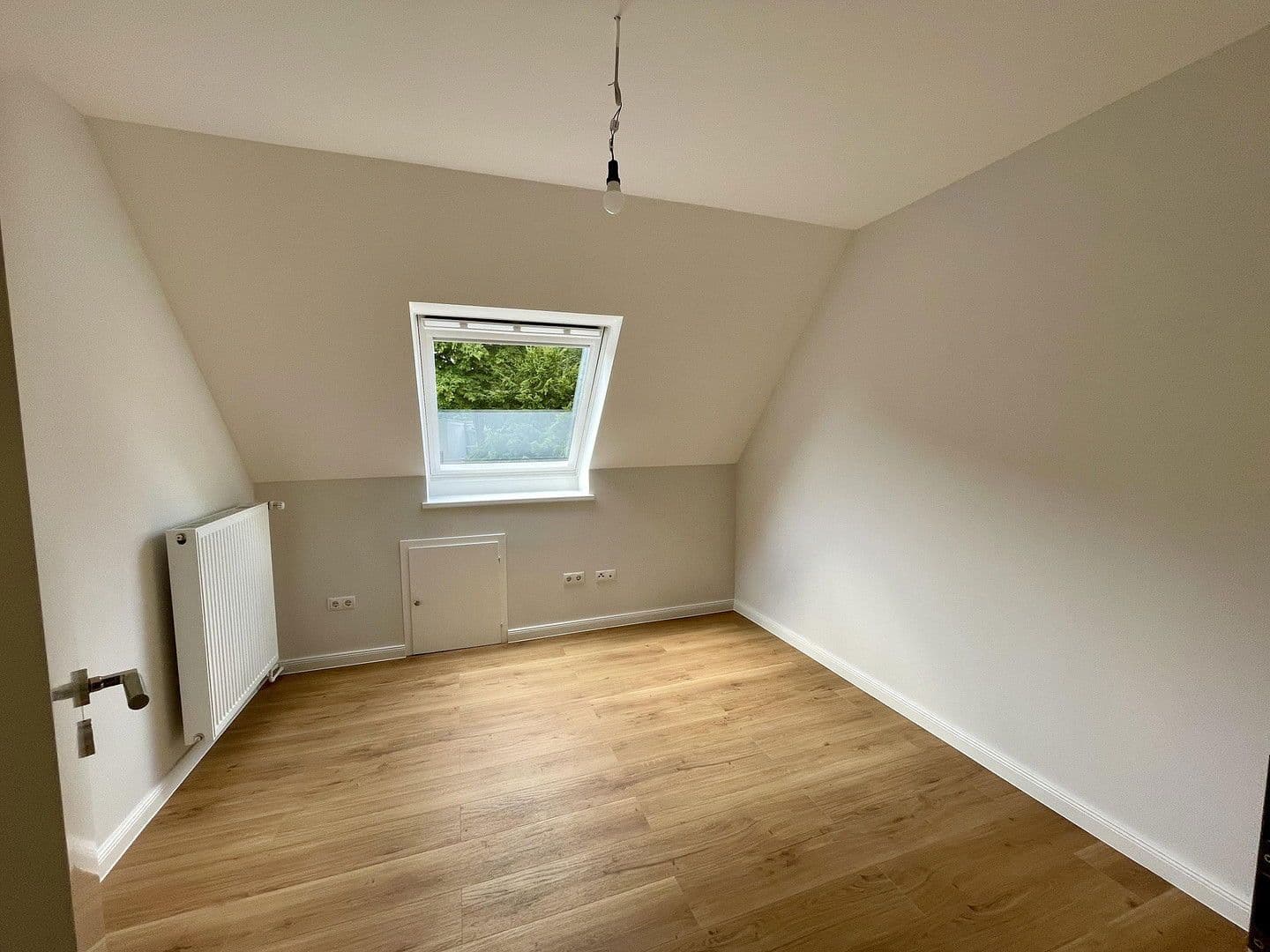 Prodej domu 110 m², pozemek 532 m², Bremen, Bremen Prodej domu 110 m², pozemek 532 m², Bremen, Bremen