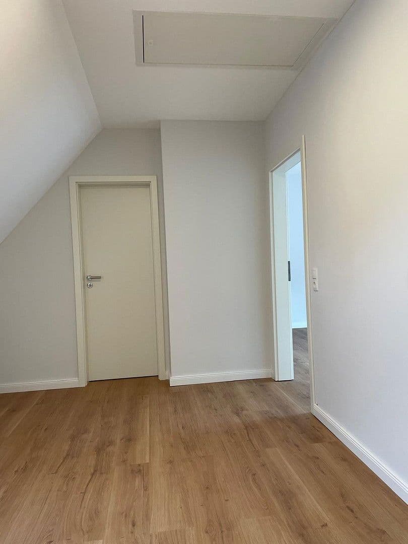 Prodej domu 110 m², pozemek 532 m², Bremen, Bremen Prodej domu 110 m², pozemek 532 m², Bremen, Bremen