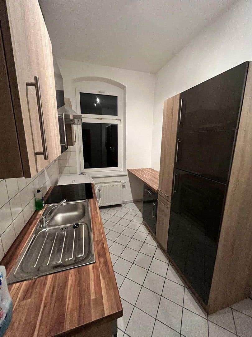 Pronájem bytu 2+1 53 m², Henriettenstr 23, Chemnitz, Sasko Pronájem bytu 2+1 53 m², Henriettenstr 23, Chemnitz, Sasko