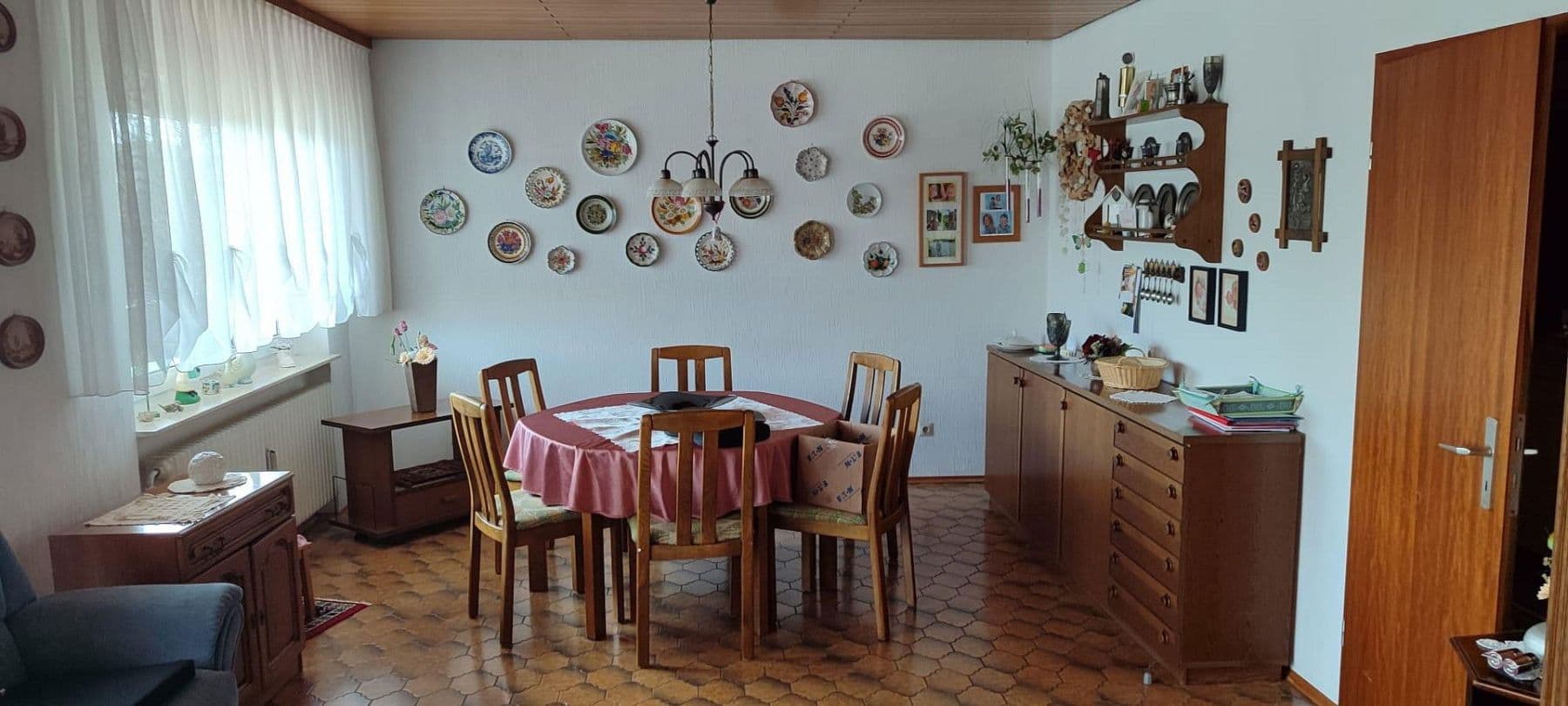 Prodej domu 185 m², pozemek 708 m², Sinsheim, Bádensko-Württembersko Prodej domu 185 m², pozemek 708 m², Sinsheim, Bádensko-Württembersko