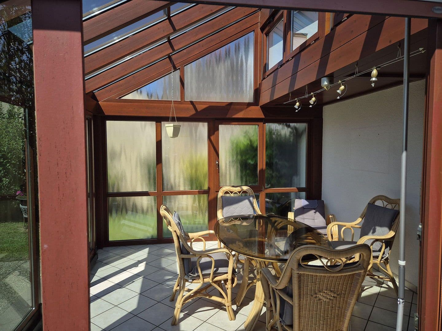 Prodej domu 185 m², pozemek 708 m², Sinsheim, Bádensko-Württembersko Prodej domu 185 m², pozemek 708 m², Sinsheim, Bádensko-Württembersko