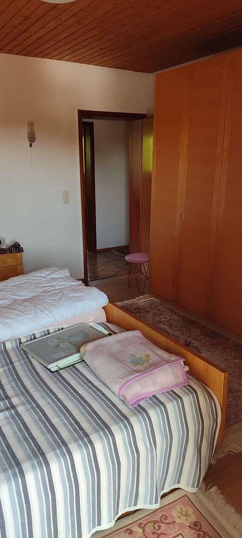 Prodej domu 185 m², pozemek 708 m², Sinsheim, Bádensko-Württembersko Prodej domu 185 m², pozemek 708 m², Sinsheim, Bádensko-Württembersko