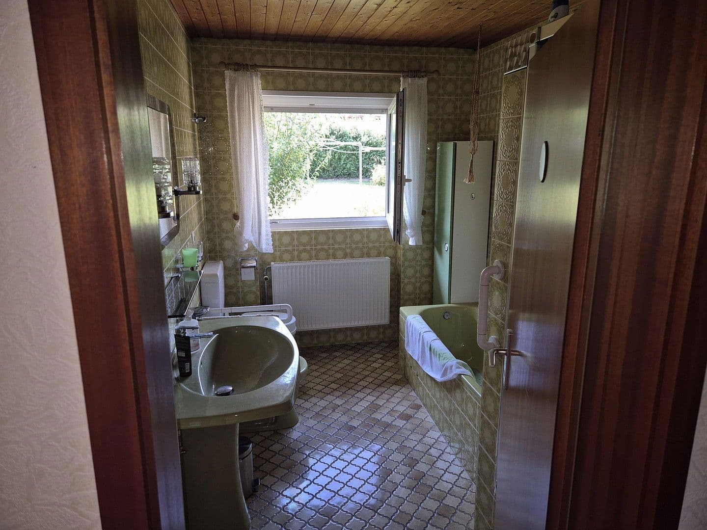 Prodej domu 185 m², pozemek 708 m², Sinsheim, Bádensko-Württembersko Prodej domu 185 m², pozemek 708 m², Sinsheim, Bádensko-Württembersko