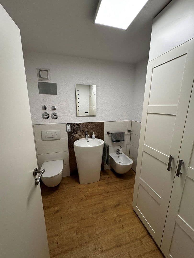 Prodej bytu 3+1 106 m², Hornberger Straße 12, Böblingen, Bádensko-Württembersko Prodej bytu 3+1 106 m², Hornberger Straße 12, Böblingen, Bádensko-Württembersko