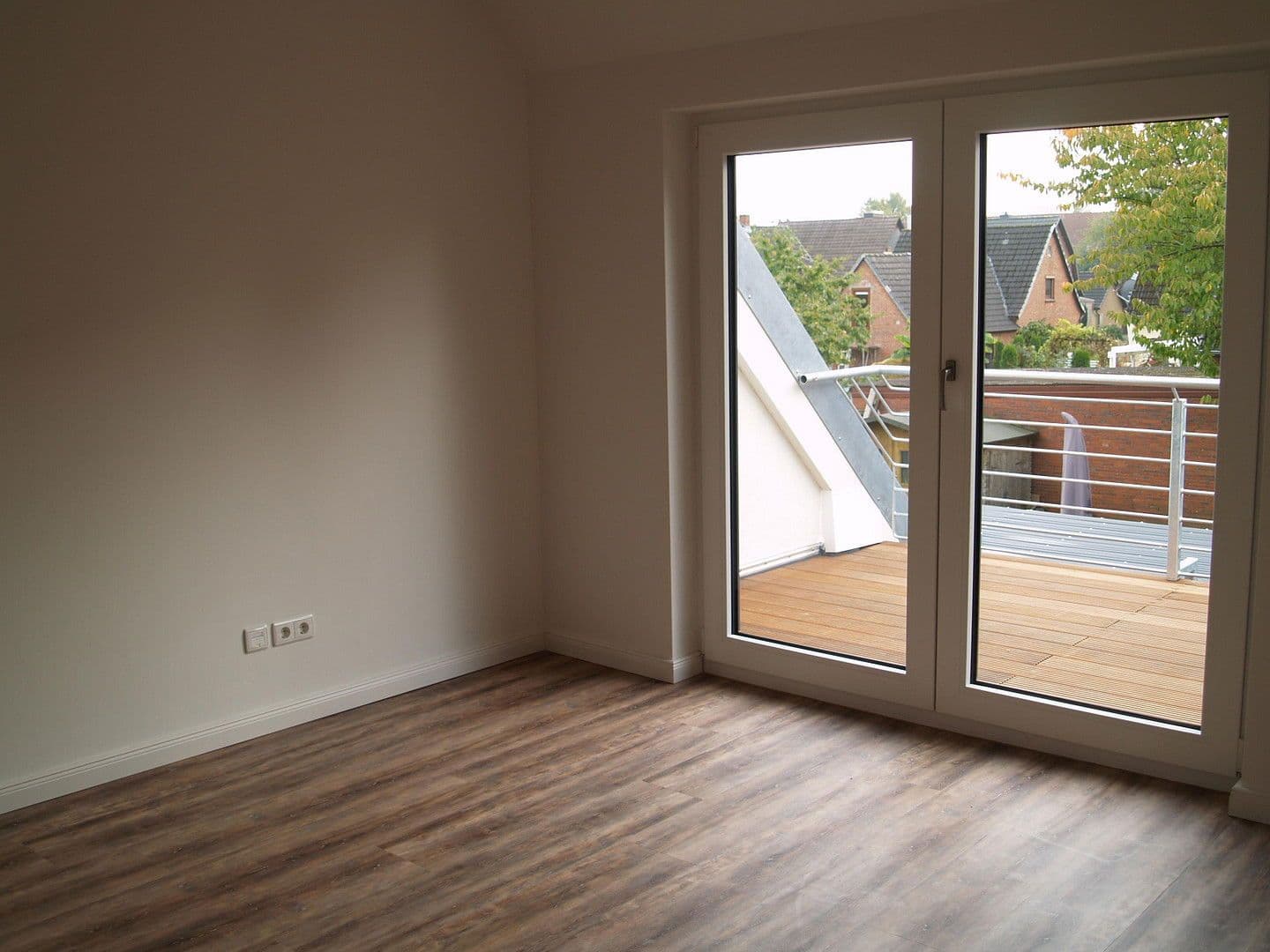 Pronájem domu 85 m², pozemek 150 m², Trittau, Šlesvicko-Holštýnsko Pronájem domu 85 m², pozemek 150 m², Trittau, Šlesvicko-Holštýnsko