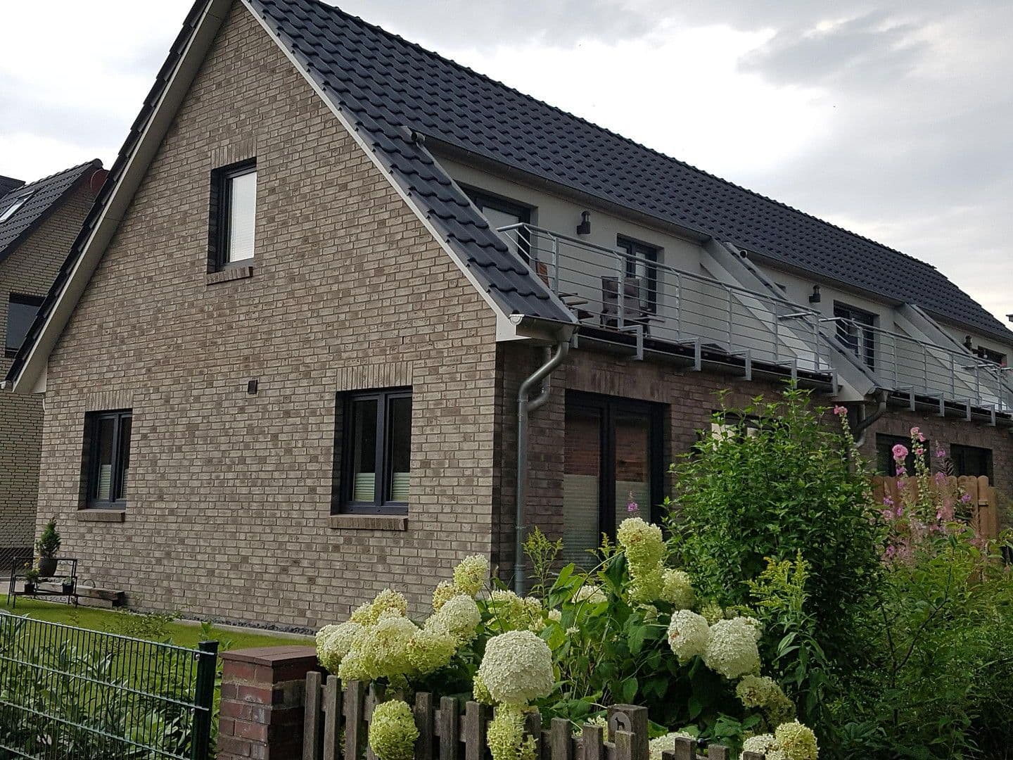 Pronájem domu 85 m², pozemek 150 m², Trittau, Šlesvicko-Holštýnsko Pronájem domu 85 m², pozemek 150 m², Trittau, Šlesvicko-Holštýnsko