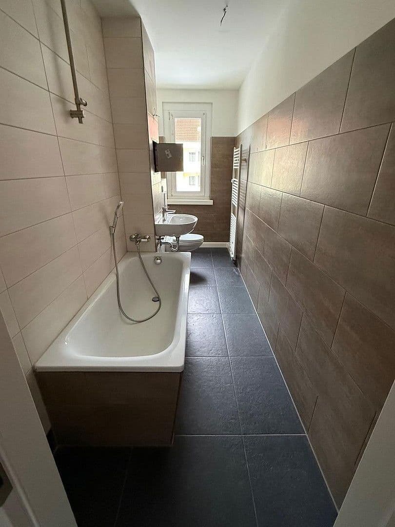 Prodej domu 910 m², Gartenstr 7-8, Königshain-Wiederau, Sasko Prodej domu 910 m², Gartenstr 7-8, Königshain-Wiederau, Sasko