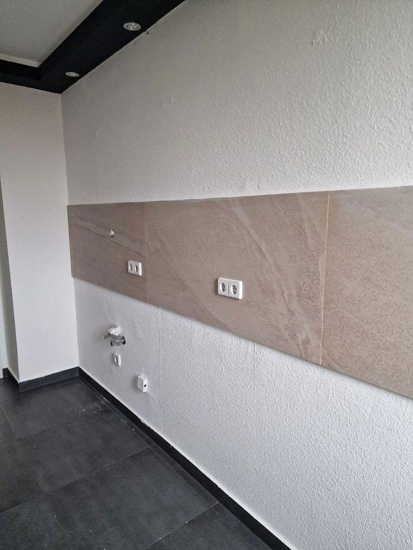 Prodej domu 910 m², Gartenstr 7-8, Königshain-Wiederau, Sasko Prodej domu 910 m², Gartenstr 7-8, Königshain-Wiederau, Sasko