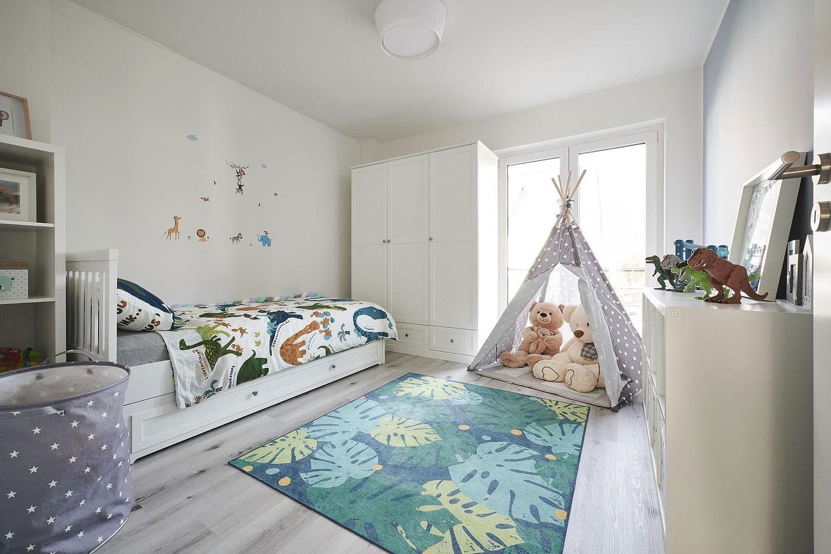 Prodej domu 125 m², pozemek 400 m², Berlin, Berlín Prodej domu 125 m², pozemek 400 m², Berlin, Berlín