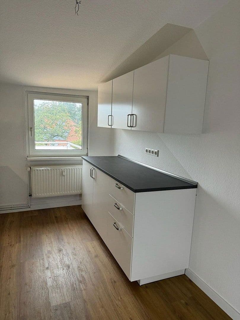 Pronájem bytu 3+1 94 m², Rogätzer Str. 62, Magdeburg, Sasko-Anhaltsko Pronájem bytu 3+1 94 m², Rogätzer Str. 62, Magdeburg, Sasko-Anhaltsko