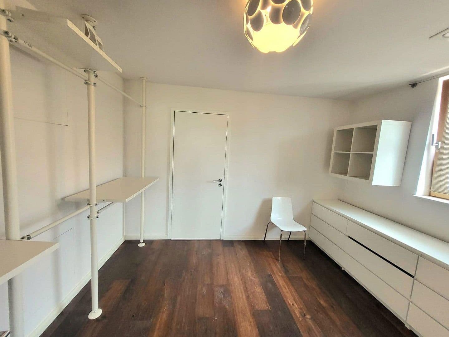 Pronájem domu 240 m², pozemek 850 m², Pfungstädter Straße 64, Darmstadt OT Eberstadt, Hessen Pronájem domu 240 m², pozemek 850 m², Pfungstädter Straße 64, Darmstadt OT Eberstadt, Hessen