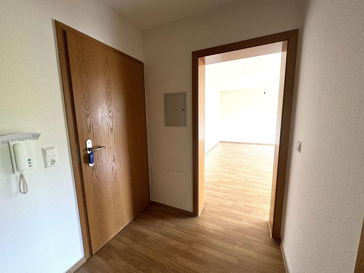 Pronájem bytu 1+1 45 m², Bodelschwinghstraße 28, Pforzheim, Bádensko-Württembersko Pronájem bytu 1+1 45 m², Bodelschwinghstraße 28, Pforzheim, Bádensko-Württembersko
