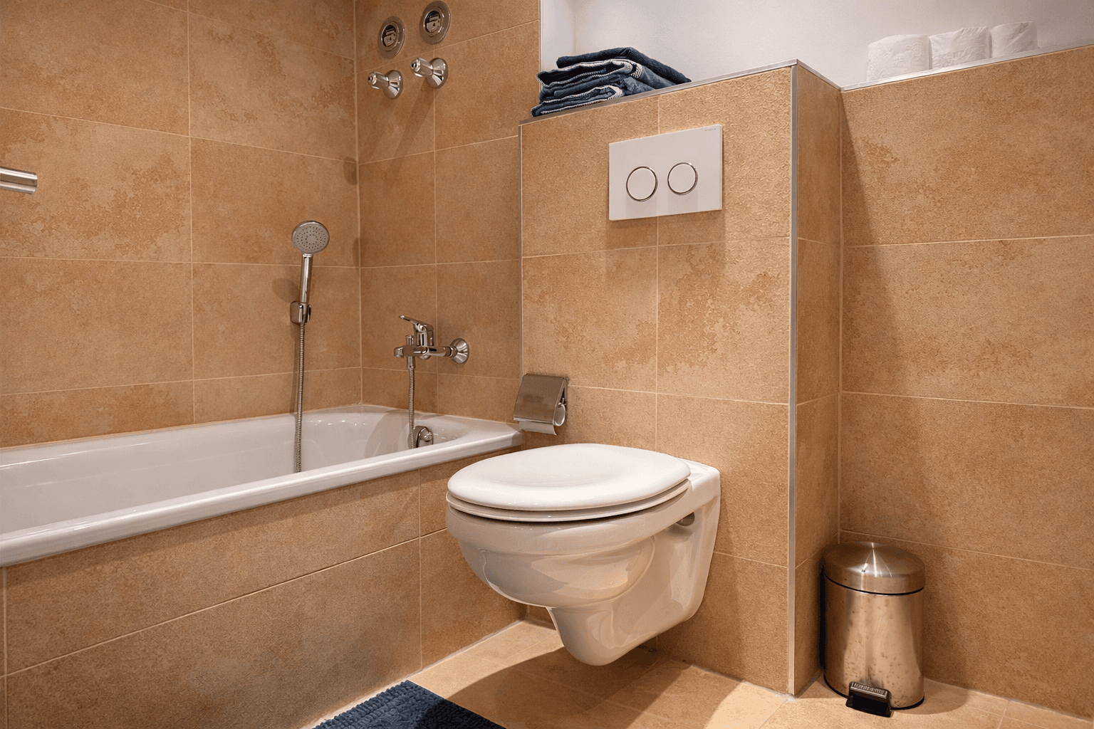 Prodej bytu 3+1 77 m², Johann-Clanze-Str. 33, München, Bavorsko Prodej bytu 3+1 77 m², Johann-Clanze-Str. 33, München, Bavorsko