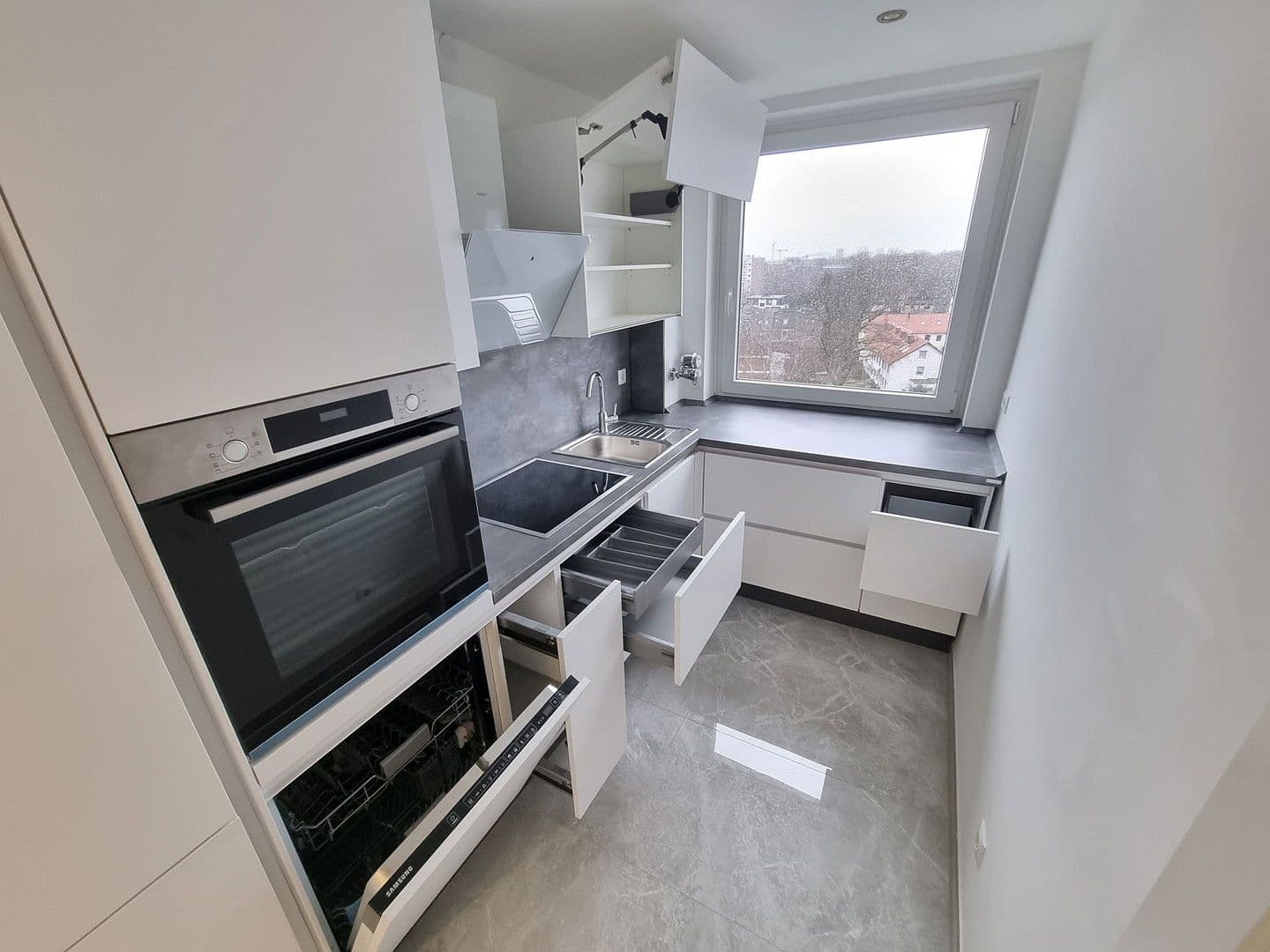 Pronájem bytu 2+1 57 m², Hamburg, Hamburg Pronájem bytu 2+1 57 m², Hamburg, Hamburg