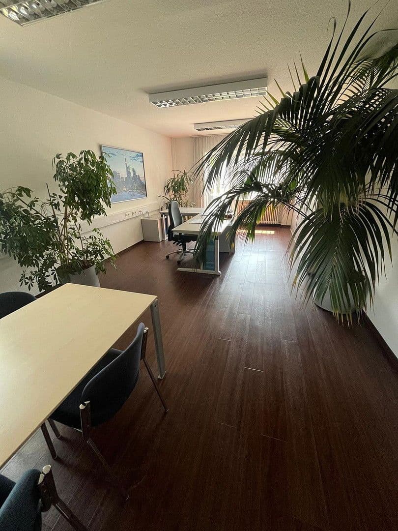 Pronájem kanceláře 170 m², Siemensstraße 9, Wiesbaden, Hessen Pronájem kanceláře 170 m², Siemensstraße 9, Wiesbaden, Hessen