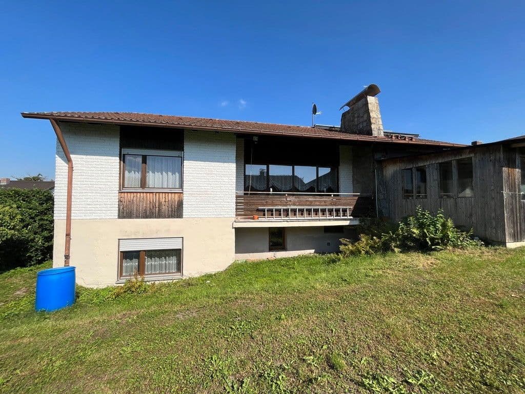 Prodej domu 140 m², pozemek 722 m², Kranzberg, Bavorsko Prodej domu 140 m², pozemek 722 m², Kranzberg, Bavorsko