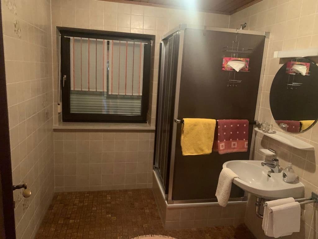 Pronájem domu 300 m², pozemek 550 m², Straubing, Bavorsko Pronájem domu 300 m², pozemek 550 m², Straubing, Bavorsko