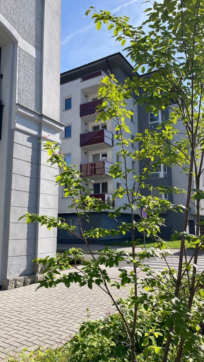 Pronájem bytu 2+kk 55 m², Komenského, Vrchlabí, Královéhradecký kraj Pronájem bytu 2+kk 55 m², Komenského, Vrchlabí, Královéhradecký kraj