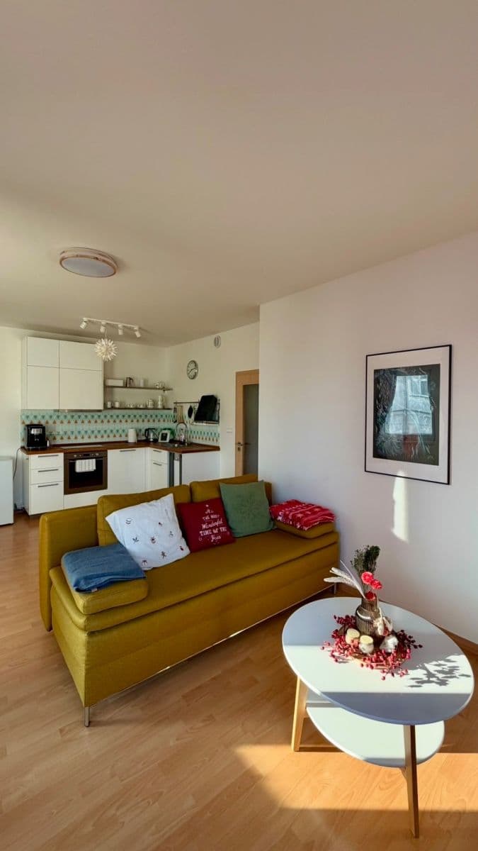 Pronájem bytu 2+kk 55 m², Komenského, Vrchlabí, Královéhradecký kraj Pronájem bytu 2+kk 55 m², Komenského, Vrchlabí, Královéhradecký kraj