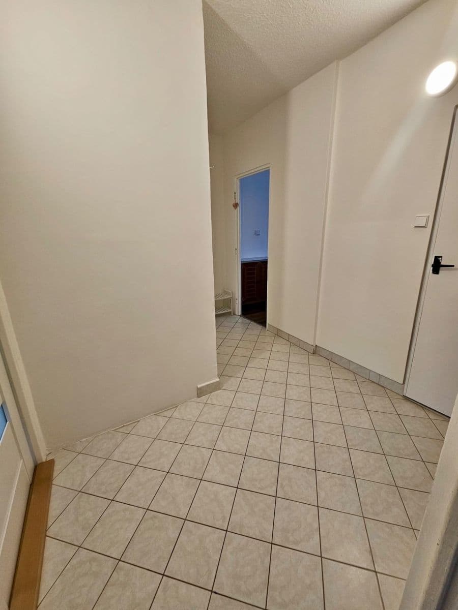 Pronájem bytu 2+1 54 m², Kyjevská, Třebíč, Kraj Vysočina Pronájem bytu 2+1 54 m², Kyjevská, Třebíč, Kraj Vysočina