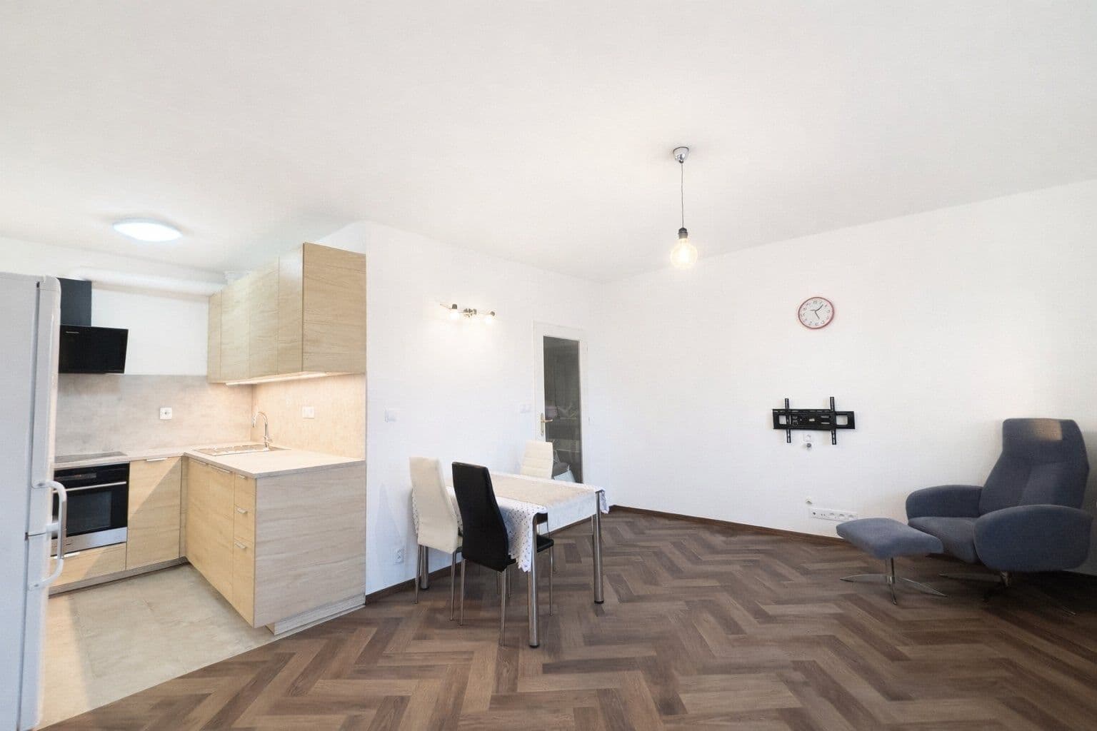 Pronájem bytu 3+kk 56 m², Svojšovická, Praha, Praha Pronájem bytu 3+kk 56 m², Svojšovická, Praha, Praha