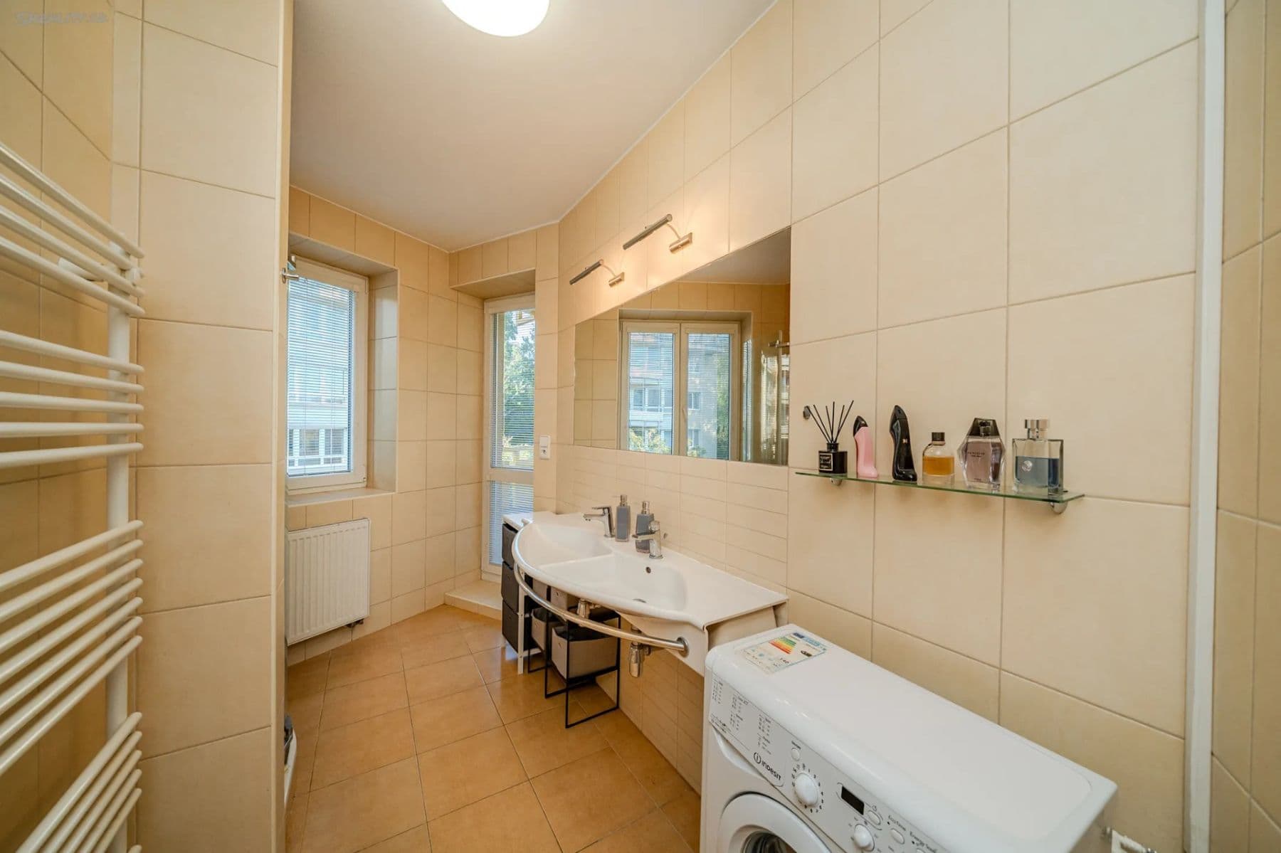 Pronájem bytu 2+kk 62 m², Na Vyhlídce, Frýdek-Místek, Moravskoslezský kraj Pronájem bytu 2+kk 62 m², Na Vyhlídce, Frýdek-Místek, Moravskoslezský kraj