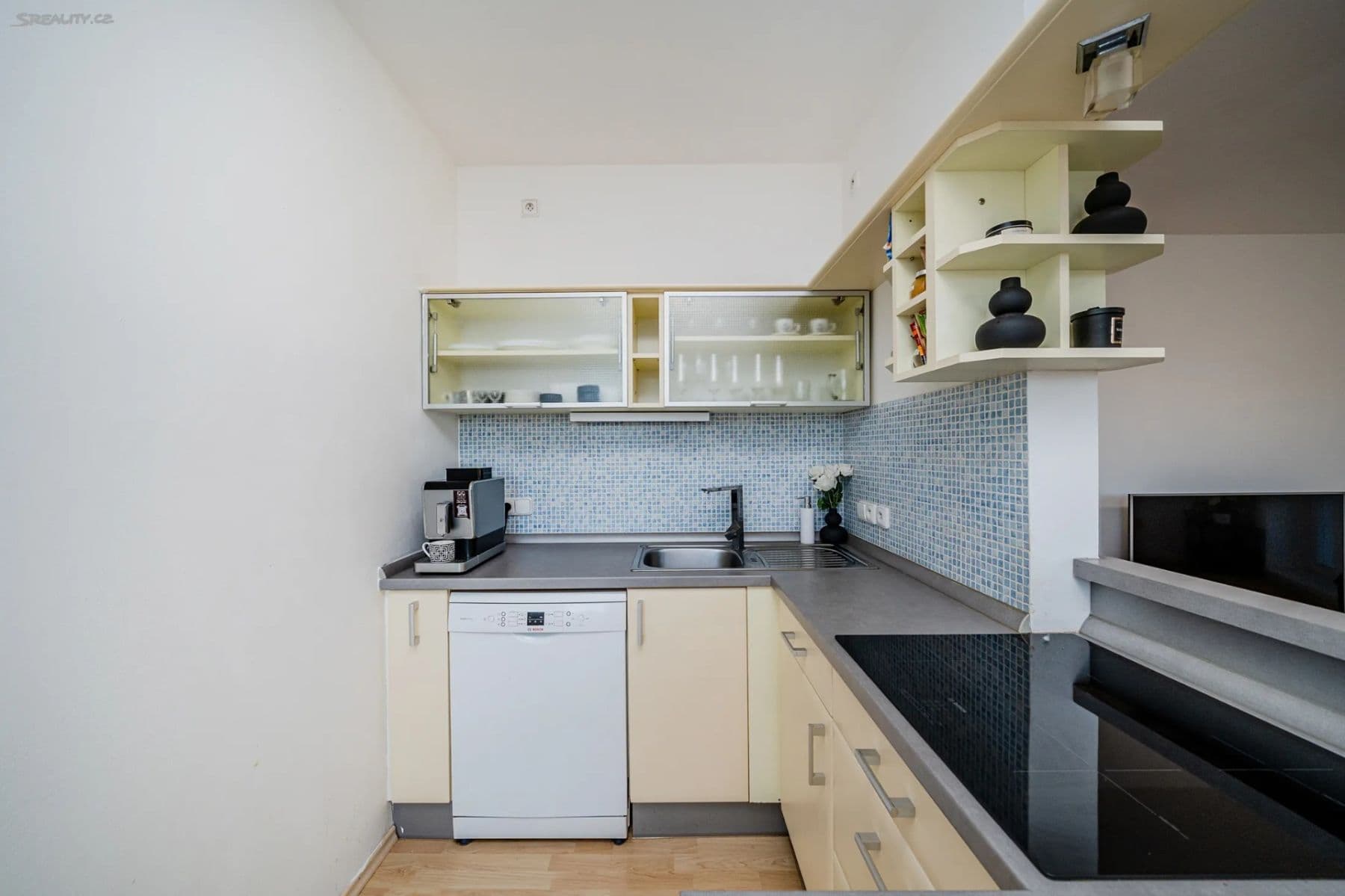 Pronájem bytu 2+kk 62 m², Na Vyhlídce, Frýdek-Místek, Moravskoslezský kraj Pronájem bytu 2+kk 62 m², Na Vyhlídce, Frýdek-Místek, Moravskoslezský kraj