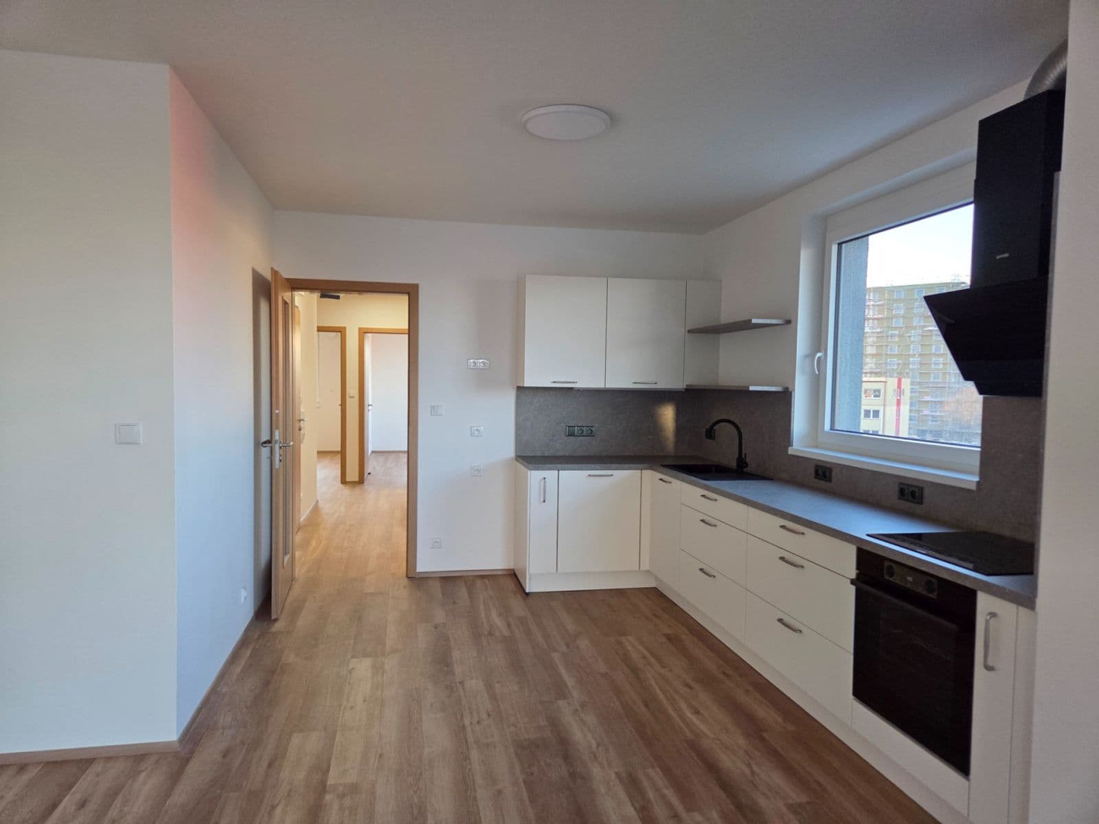 Pronájem bytu 3+kk 84 m², Čakovická, Praha, Praha Pronájem bytu 3+kk 84 m², Čakovická, Praha, Praha