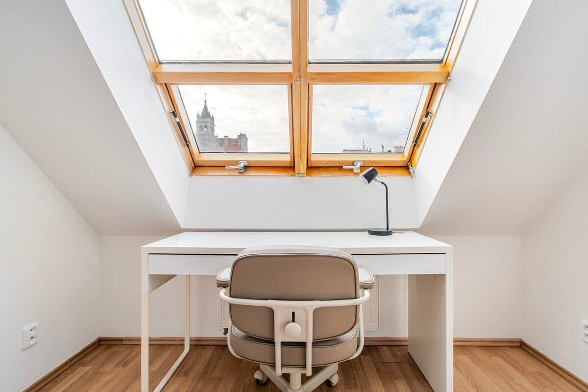 Pronájem bytu 65 m², Kafkova, Praha, Praha Pronájem bytu 65 m², Kafkova, Praha, Praha