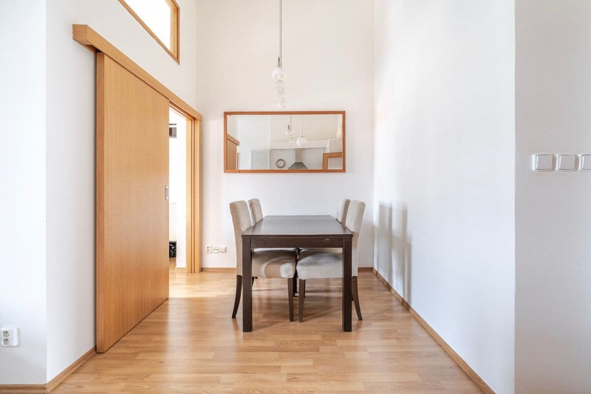 Pronájem bytu 65 m², Kafkova, Praha, Praha Pronájem bytu 65 m², Kafkova, Praha, Praha